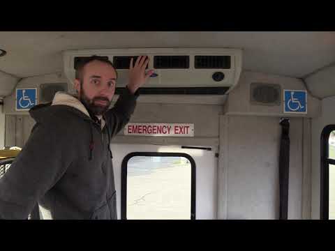 2006 Ford Starcraft Allstar 12 Passenger + 2 Wheelchair Shuttle Bus - S96418