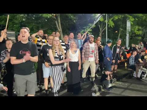 "Zły czai się". Śpiewnik Kibica AKS Zły #1