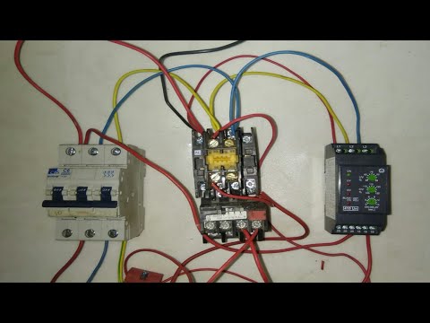 Phase monitoring relay connection with dol starter
