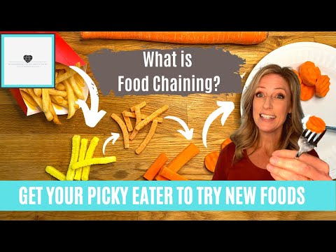 What is Food Chaining? A Pediatric Occupational Therapist on Getting Picky Eaters to Try New Foods