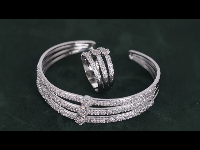 طقم اسوارة وخاتم بلمعة الألماس مزين بالزركون من خا...