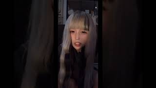 TikTokライブでパンチして濡れちゃったJK