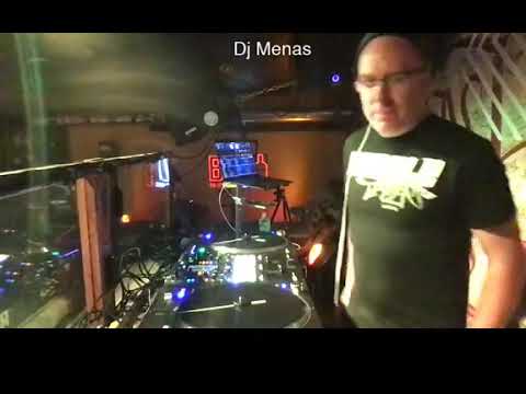 Dj Menas Quarantaine room