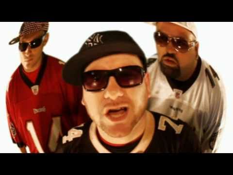 MAXI B Batti (official videoclip)