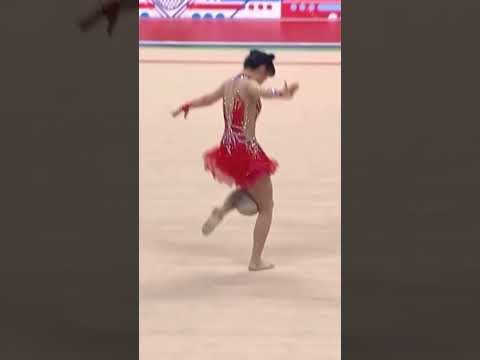 Skz & Idle react to Yuqi Rhythmic Gymnastics