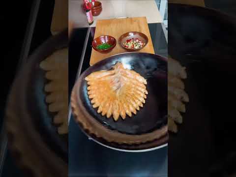 孔雀開屏魚，見者接好運！ #煎魚 #魚的花式做法 #煎魚技巧 #煎魚怎麼不粘鍋不掉皮 #美食推薦官