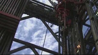 국제유가 상승…WTIㆍ브렌트유 3%대 올라