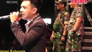 Download lagu Surat Terakhir Gery Mahesa New Pallapa Live Wates Tanjung Wringin anom Gresik 2015 mp3