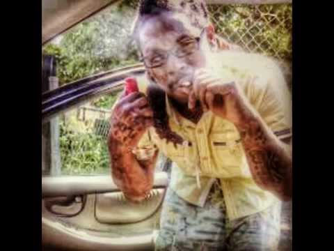 Freddie Banga Aka Mozzy Bagz - Live