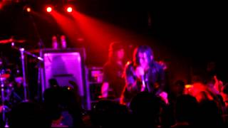 Saliva &quot;Burn It Up&quot; HD