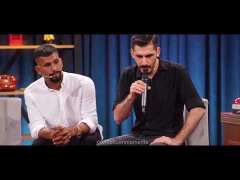 Kasım Şeren Hayrettin İle Kaos Show'da "Aşk Benimle" Şarkısını Söyledi!