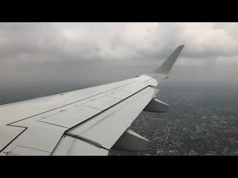 BA Cityflyer Embraer 190 landing at London City Airport Video
