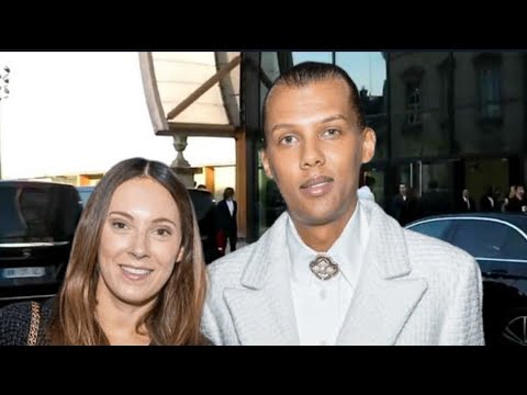 STROMAE & his wife 🎤 (Friends of Camila CABELLO) arrive at CHANEL show in Paris, October 4th 2022