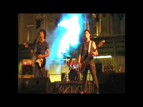 I Sativa - Longview (Green Day cover) LIVE 28/09/2013 @notte bianca Ancona