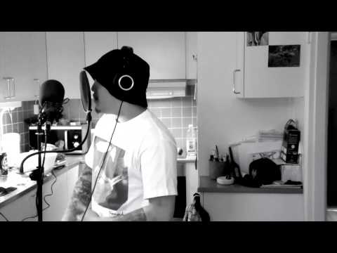 Kitchen - The Soul Plugger ft Pvpp3r - Money Makes The World Go Round