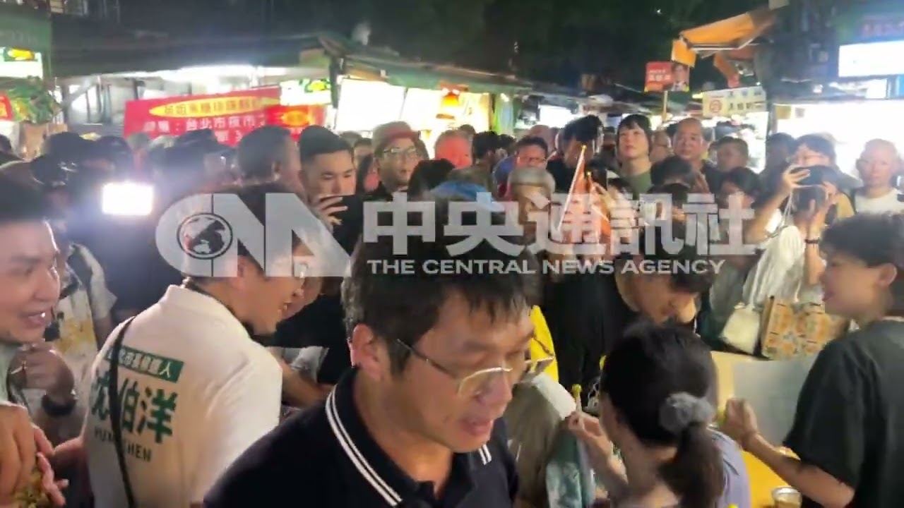 沈伯洋南機場拜票