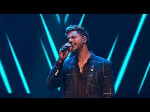 Sanda Hangila (Adare Ma Niwalai සඳ හැංගිලා) | Mathaka Mandira Live Concert | Amila Perera