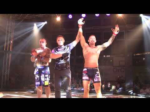 Damian Ostęp vs Piotr Drozdowski // NOKAUT// CAŁA WALKA @GladiatorArenaMMA