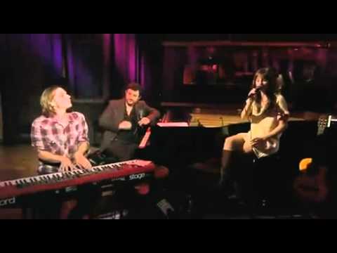 Stéphanie Lapointe (RU) - Le tire-fesses