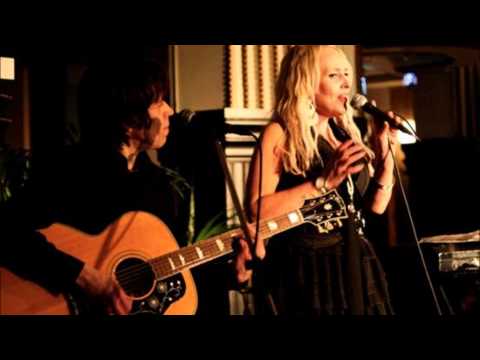 Original versions of Kuuma kissa by Maarit | SecondHandSongs