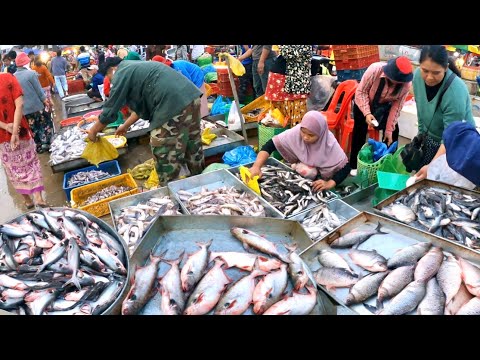 Amazing! Cambodian Wet Market Lively Scenes - Vendors, Fresh Fish, Seafood & More