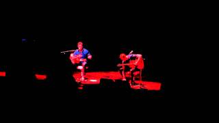 Pete Murray - Broken &amp; Ten Ft Tall (live @ Songbird Festival 20 november 2011 Rotterdam)