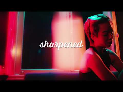 VALNTN - Moan (feat. Trevor Dering)