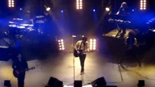 Un minuto de silencio -(Beto Cuevas en el Gran Rex 08-10-08)