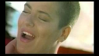 Silvia Salemi - Stai con me stanotte (Video Ufficiale)