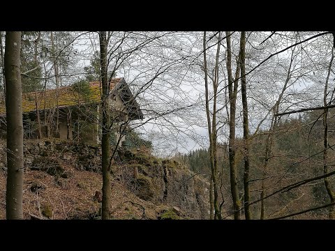 Waldhütten 8, das Jagdhaus auf dem Felsen
