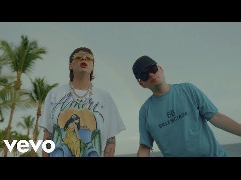 Peso Pluma, Jasiel Nuñez - Tal Vez En Otra Galaxia Si Fue Diferente (Video Oficial)