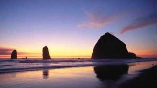 Yanni Voices Leslie Mills - Before the night Ends ( Nature pics slide show).mpg