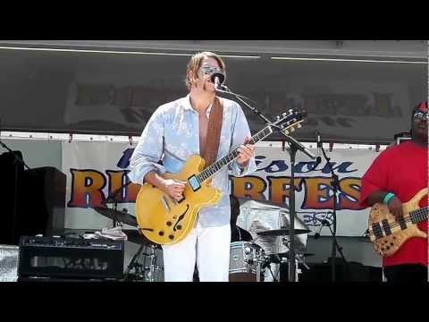 Tyler Mac Band @ Ribberfest 2012 -- Leave my little girl alone.