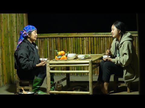 May hat selbst einen Esstisch aus Bambus gebaut, um ihrer Küche eine elegante Note zu verleihen.