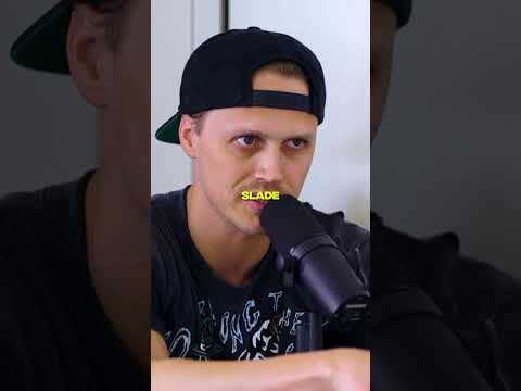 Slade Strikes Fear Into Robin (Teen Titans)