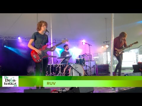 RUV en Baking Buddha treden op in poppodium De Klos in Emmeloord RUV en Baking Buddha treden op in poppodium De Klos in Emmeloord