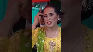 Download lagu Mbak Mimin Duo Sinden viral Reuni Ngamen Lagi - Mimin Apri #shorts mp3 Download lagu Mbak Mimin Duo Sinden viral Reuni Ngamen Lagi - Mimin Apri #shorts mp3