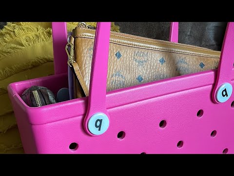 Baby Bogg Bag Reveal | What Fits?! | What’s In My Work Bag?? 💕