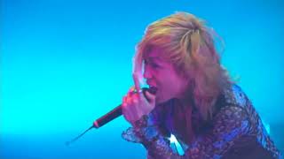 Dir en grey - The Domestic Fuxxer Family (Live in Yokohama Arena)