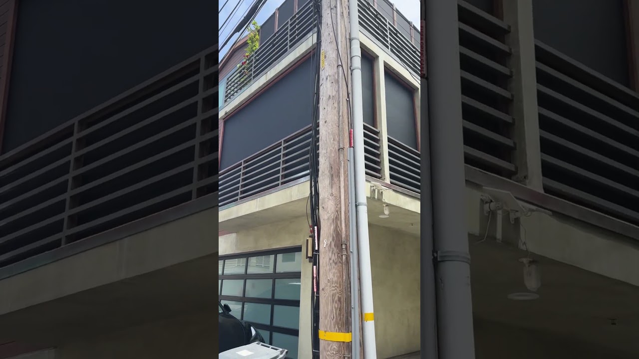 Manhattan Beach Screened-in Privacy Balcony