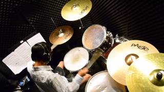 Daughtry  -  Feels Like Tonight   （Kid Drumming）