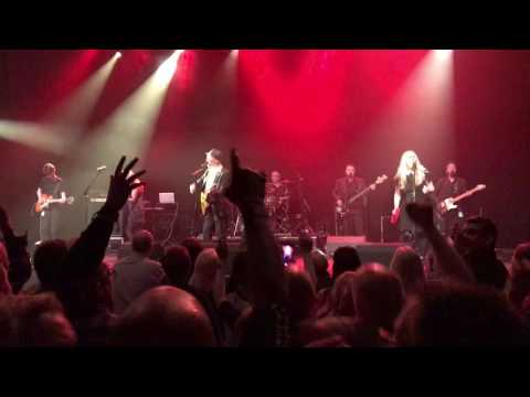 THE SILENCERS ABC O2 GLASGOW THE REAL MCCOY 17/12/16