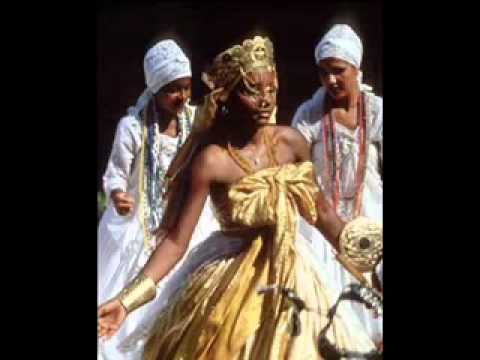 Oxum oro mi maio Candomblé