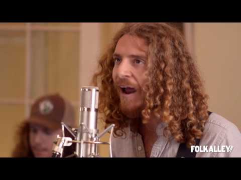 Folk Alley Session: Parsonsfield, "Barbed Wire"