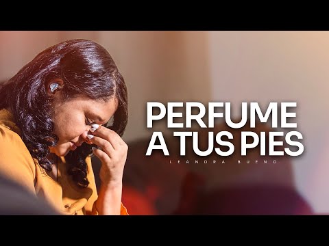 Perfume a tus PIES & ENAMORAME - Leandra Bueno
