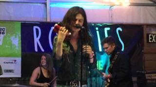 BØRNS - &quot;Fool&quot; live at SXSW on 3/17/16 at Showtime Roadies House/Clive Bar in Austin, TX