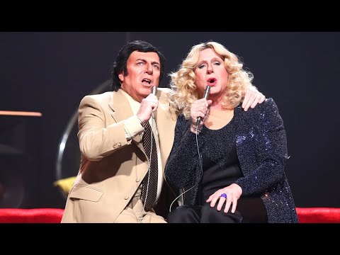 Los Morancos imitan a Julio Iglesias y Patty Pravo en 'La Bámbola' - Tu Cara Me Suena