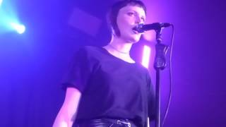 MUNA - Everything (HD) - Hoxton Square Bar &amp; Kitchen - 28.03.17