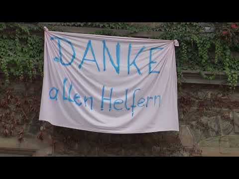 Danke allen Helfern am Tag 46 - durch Mayschoß: Nach der Hochwasserkatastrophe