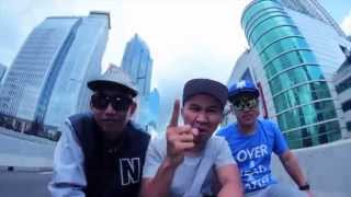 Wizzow & Della MC - Selamat Pagi (feat. Bakhes) [Official Music Video]